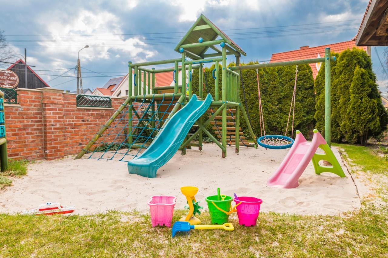 Villa Akacja Леба Экстерьер фото