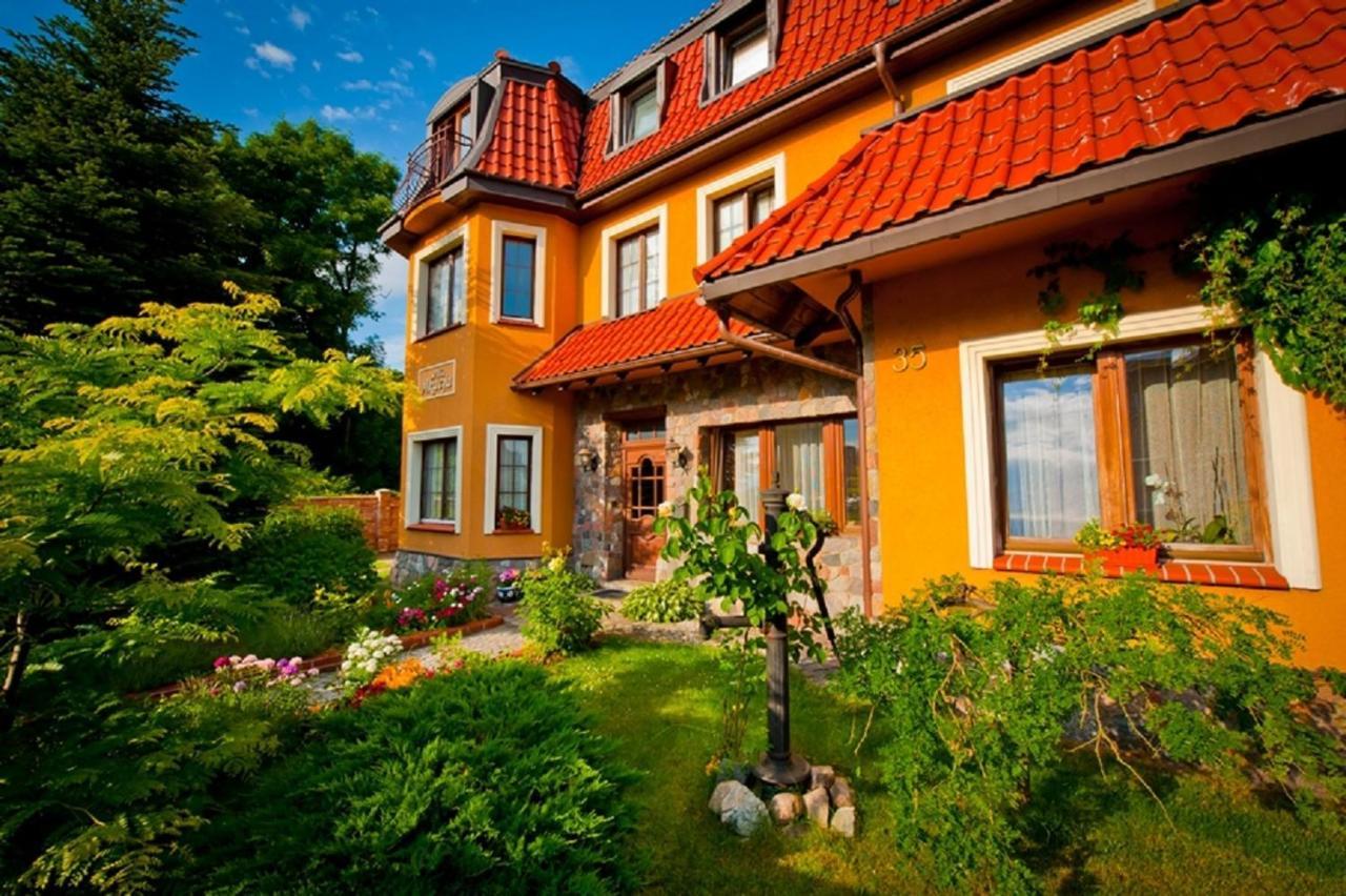 Villa Akacja Леба Экстерьер фото